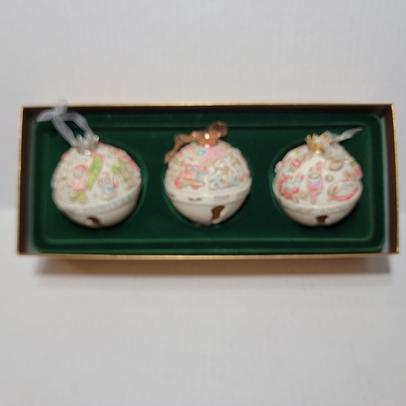 30th Anniversary Commemorative Bells 2003 Hallmark Keepsake Collectors Club - Picture 2 of 10